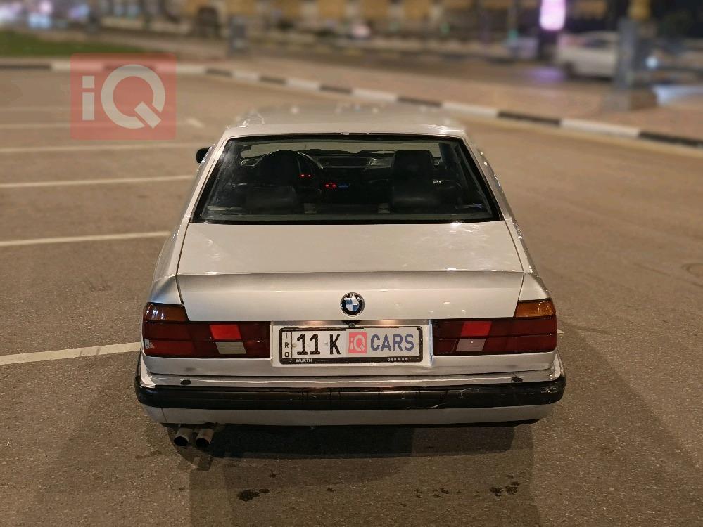 بي ام دبليو الفئة 7